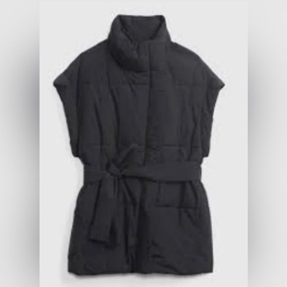 GAP Duvet Wrap Puffer Vest size medium - never worn - Picture 2 of 2